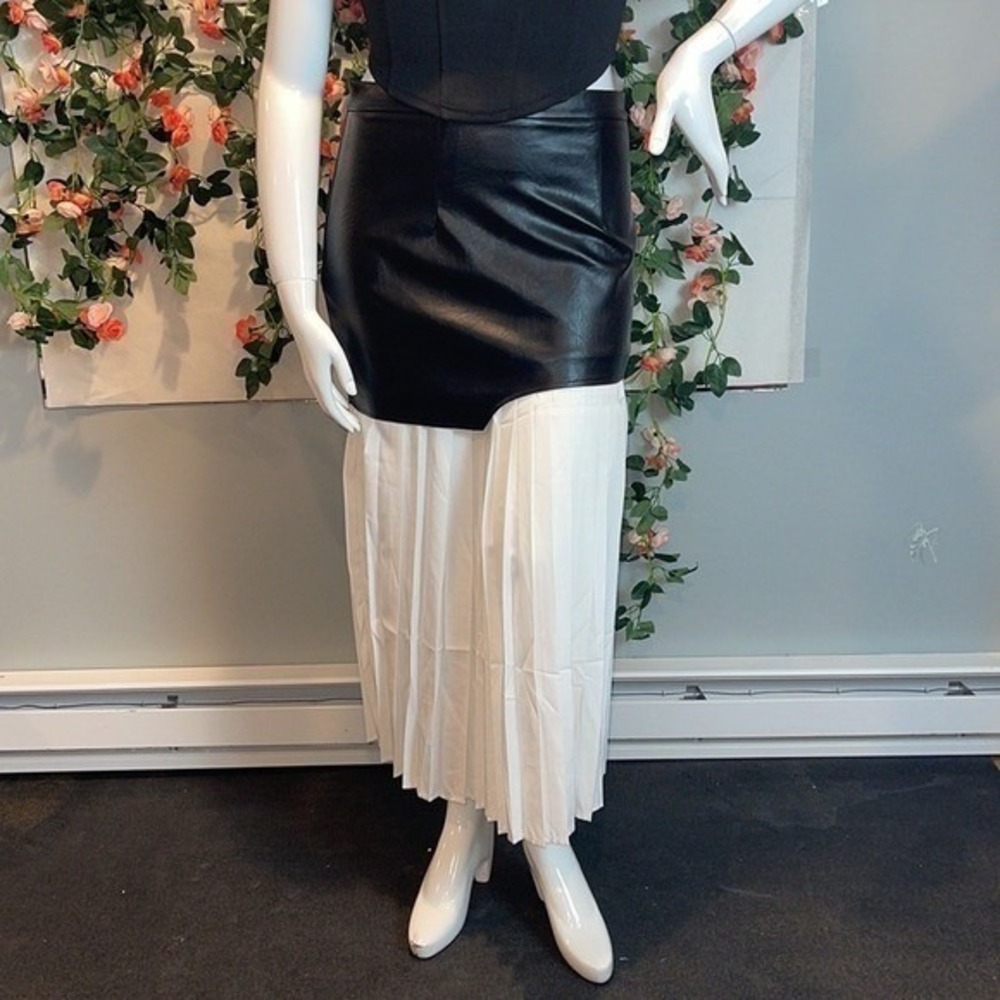 Commense Asymmetric Patchwork Faux Leather & Chiffon Pleated Maxi Skirt L NEW - Picture 9 of 14